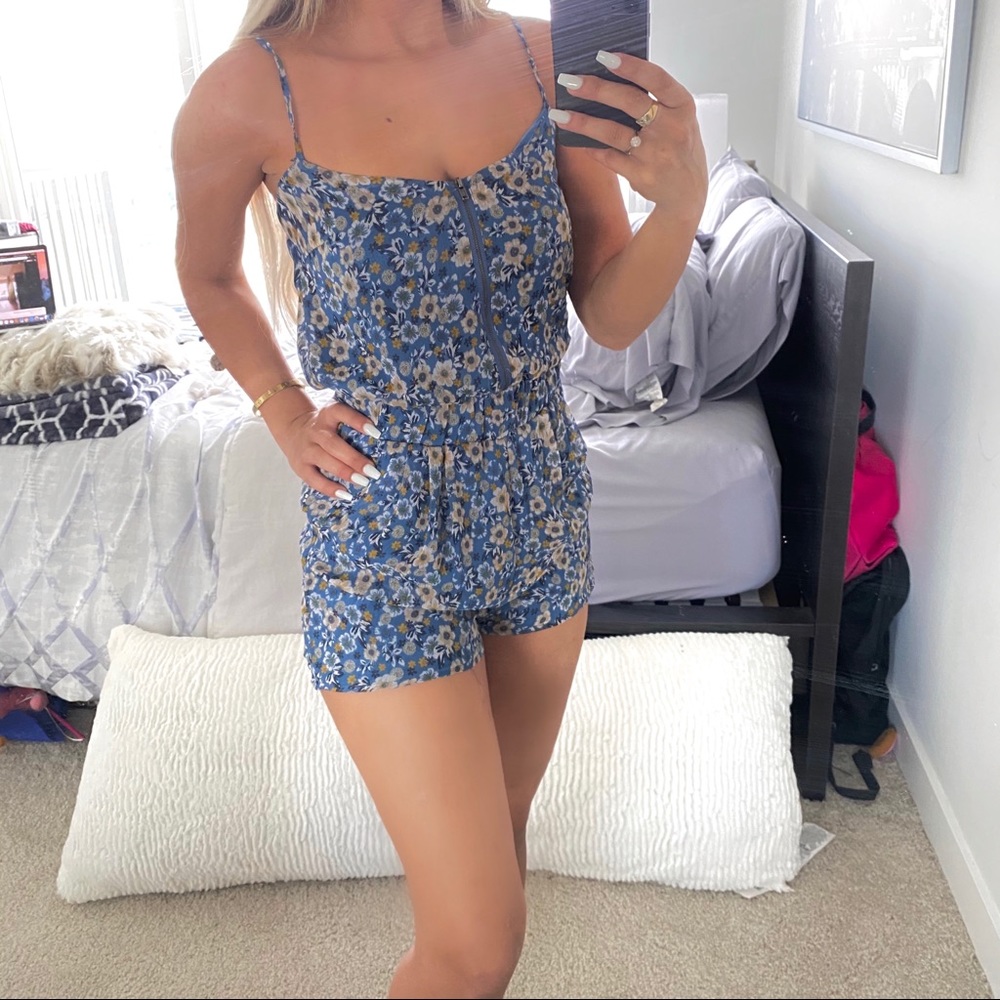 SOLD❌❌❌ Floral romper